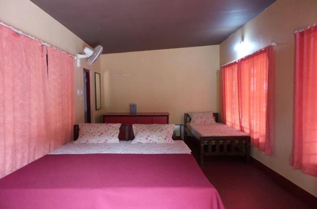 Coorg Divine Spark Home Stay Suntikoppa Esterno foto